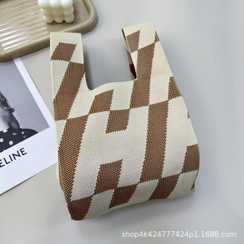 INS bolso de celebridad de Internet bolso de cubo de lana de punto para mujer bolso de mano casual bolso de mano de estilo japonés y coreano bolsa de Almuerzo