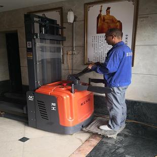 Lonking Warehousing Industry 2-Ton Electric Stacker Hydraulic Lift Station Ride-On Walking Loading and Unloading Stacker