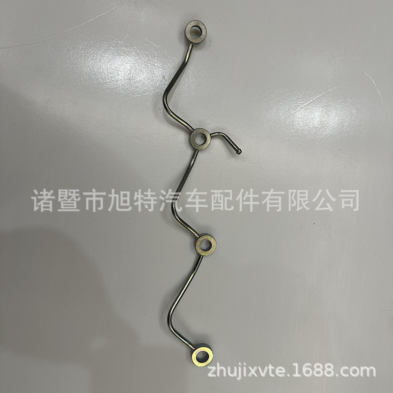 Diesel engine high pressure oil pipe oil return pipe 16670-43G0A TD27 fuel injector oil return pipe manufacturer