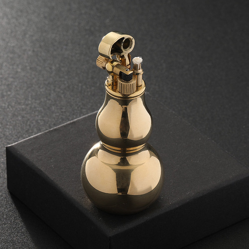 High-quality pure copper creative old-fashioned kerosene grinding wheel trench lighter personalized metal retro birthday gift for men