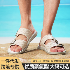 跨境大码夏季新款男士凉拖鞋编织纹双扣设计时尚外穿包头一字拖鞋
