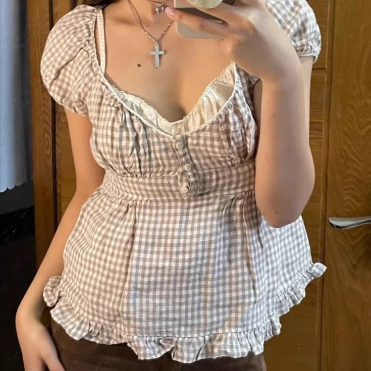 Amazon foreign trade cross-border new European and American ruffled bubble sleeve short sleeve retro sweet lace three button T-shirt