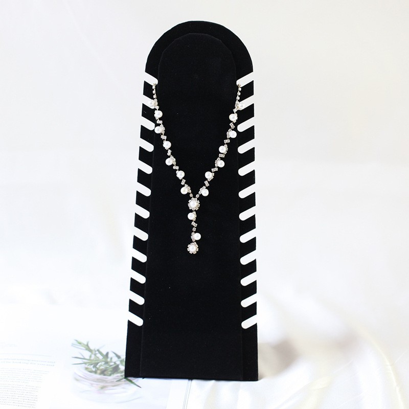 �޲�����չʾ����Ʒչʾ����е����鱦����Ʒ���ɰڵ�̯��̨����