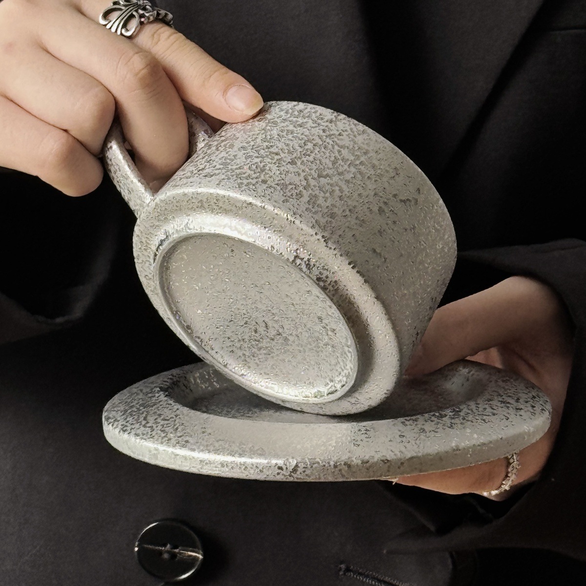 Nordic ins viento ligero de cerámica de lujo de alto nivel negro brillante mate taza de café set plato taza de té de la tarde taza de latte