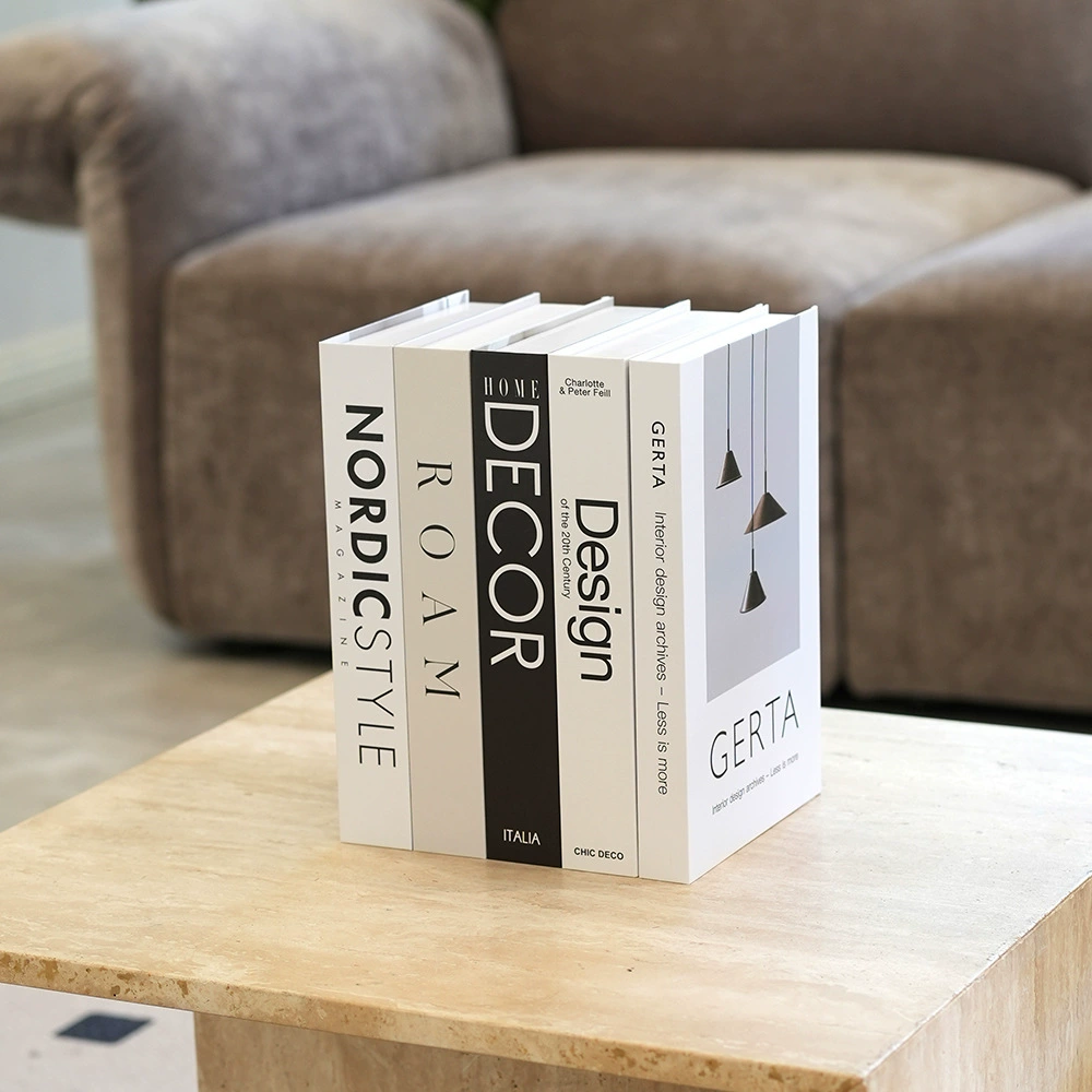 Simple and modern fake book decorative bookmaker Furnishing Room Design Magazine Model Model Model Model Room soft furnishings