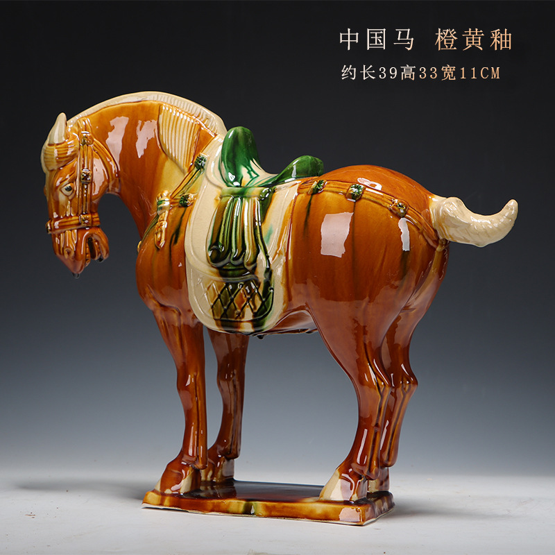 Tang tres coloridos caballos cerámicos decoraciones del año del caballo seis caballos Museo de caballos chinos artesanías decoraciones de sala de estar