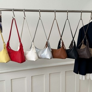 �羳�¿�С��ܛ������Ů���ٴ�������μ���n�溆�s��Ӱ�Ҹ�°�