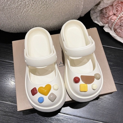 2025 New Mary Jane Shoes Slippers for Women Summer Single Shoes for Outdoor Wear Cute Thick Sole Holes Trendy Slippers Wholesale