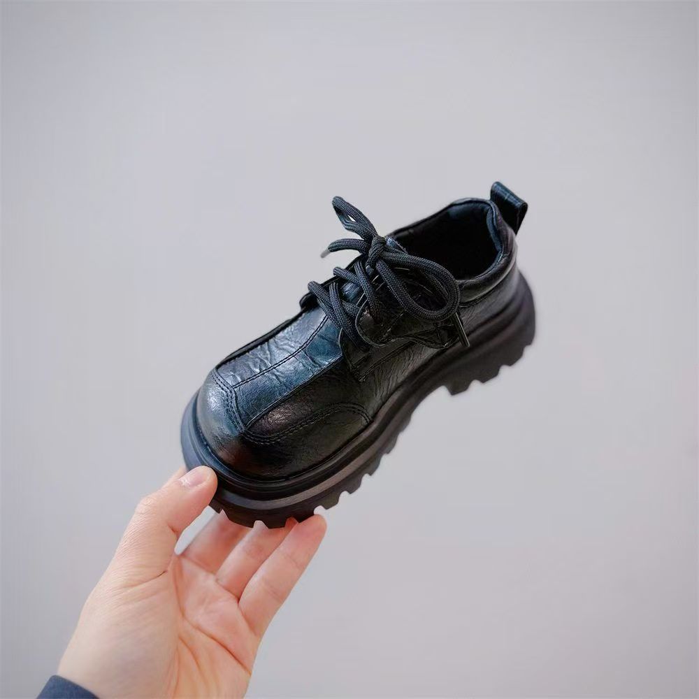 Zapatos de moda para niños 2026 primavera nuevo estilo británico retro Leaf zapatos para niñas zapatos de cuero de velcro