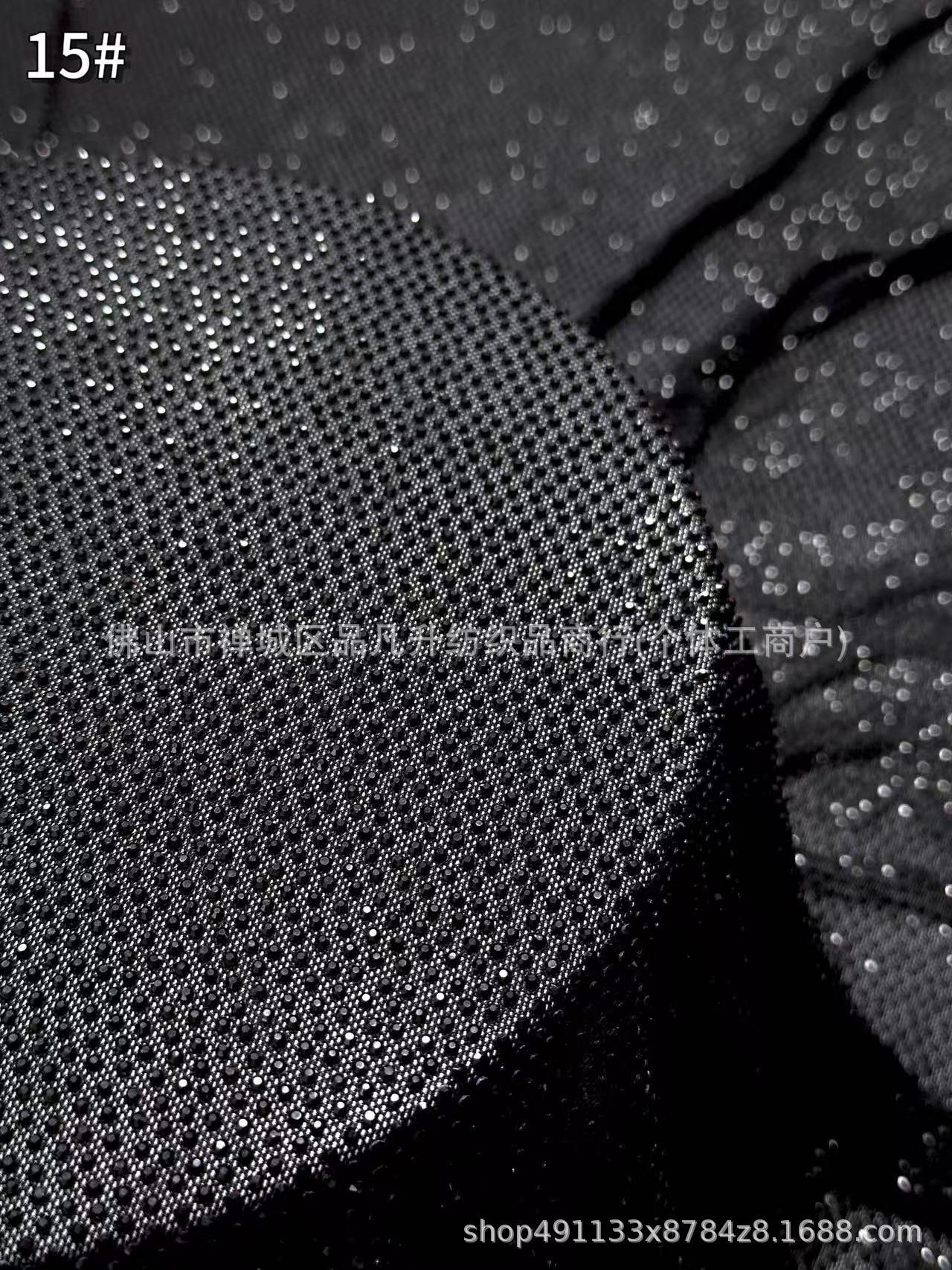 Fabricantes transfronterizos al por mayor de bienes de acero de amoniaca tela de perforación de vidrio de moda vestido de brindis tela de cena