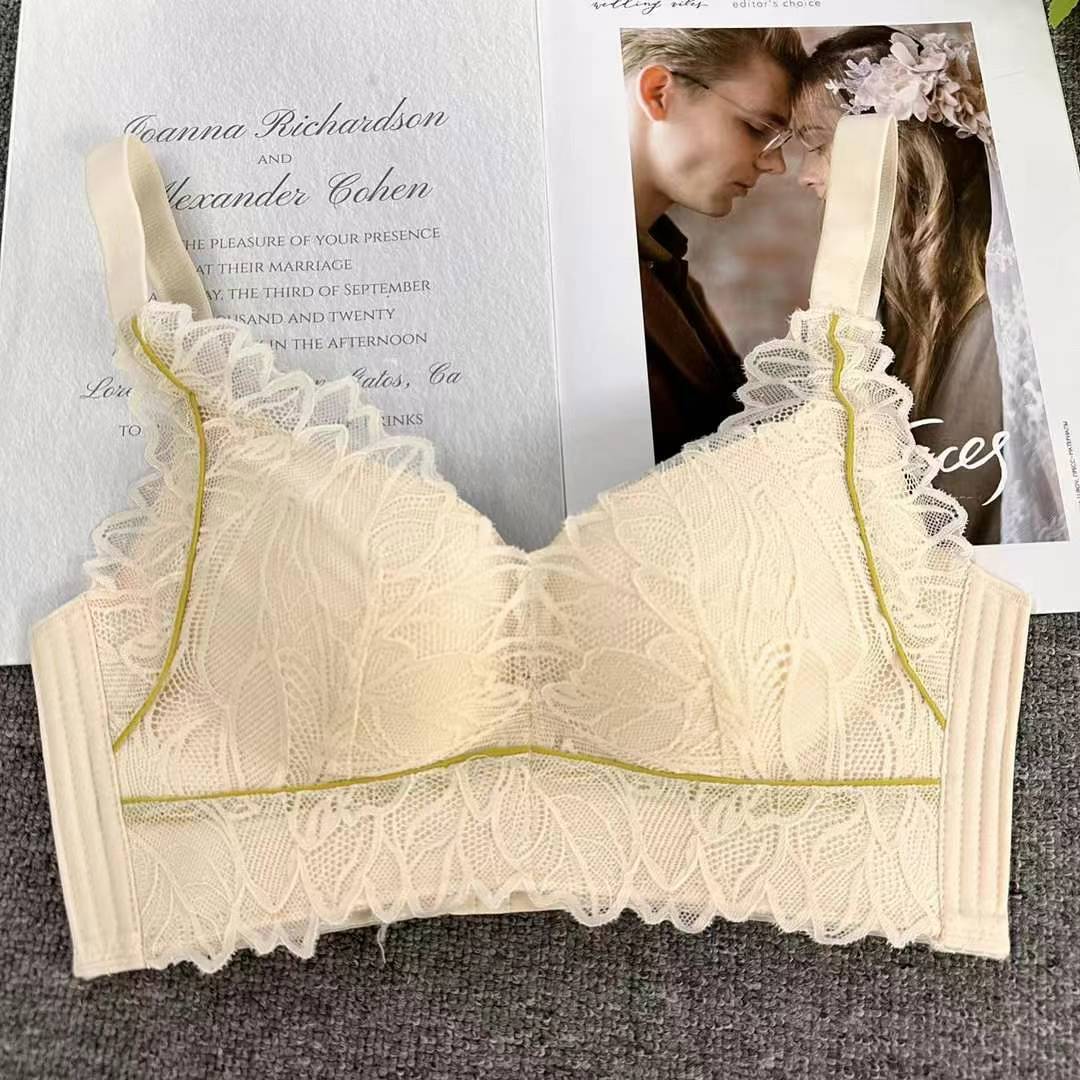 Nuevo sujetador de alta calidad de moda de encaje jacquard transpirable y cómodo ajustable anti-caída reunido tres filas de ropa interior de botón