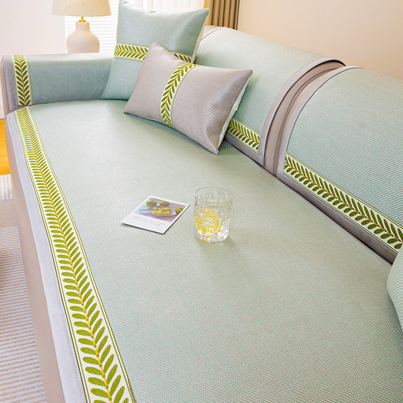 Nuevo cojín de sofá de seda de hielo, cojín fresco de verano de lujo ligero, cubierta de sofá de cuero antideslizante, cubierta de tela, cojín de alfombra de ratán de hielo fresco