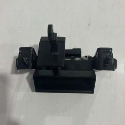 Suitable for Toyota Prado 2700 3400 LC90 95 tailgate handle 81270-60280 (Armrest, handle, handle)