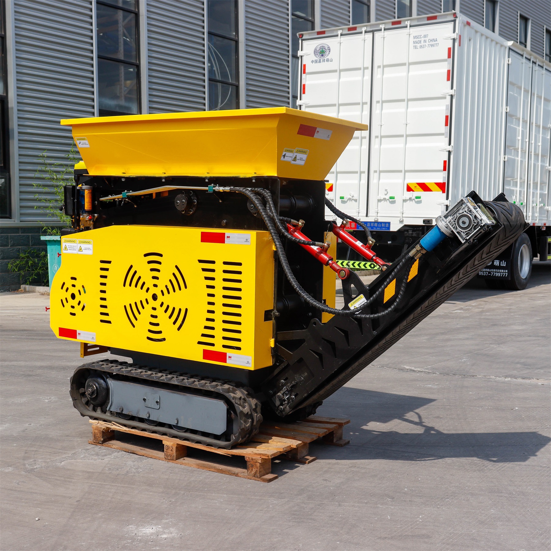 履带鹅卵石碎石机砖块石头打沙机建筑垃圾粉碎机鄂式破碎机