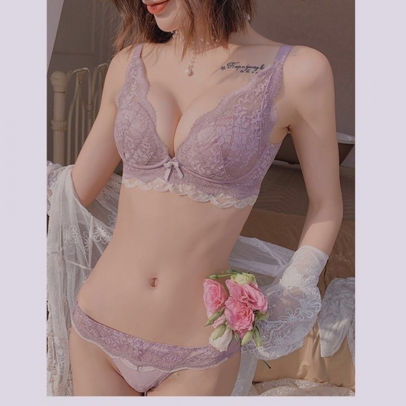 보라색 정장