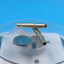 �ڻ�Ť��Ƭ�ɶ���