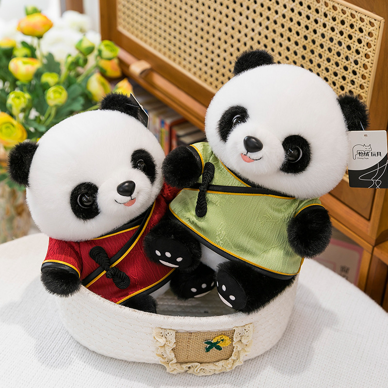 中国风熊猫唐装汉服玩偶新款毛绒玩具公仔毕业礼物大熊猫挂件批发