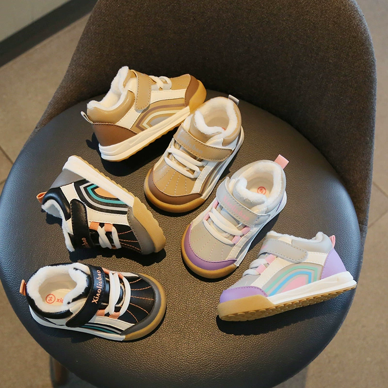 Xiaoxiao детская зимняя кожаная поверхность на флисовой подкладке теплая детская обувь для малышей нескользящая Мягкая подошва От 1 до 3 лет мальчики и девочки две хлопчатобумажные туфли