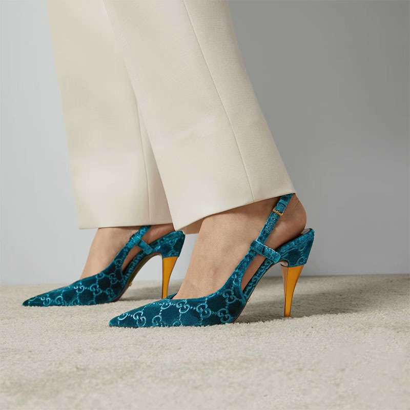 European and American Style Blue Velvet Closed-Toe Sandals for Women, with Thin Heels, Fashionable and Elegant, Shallow Mouth, Back Strap, Pointed Toe, High-Heeled Shoes
