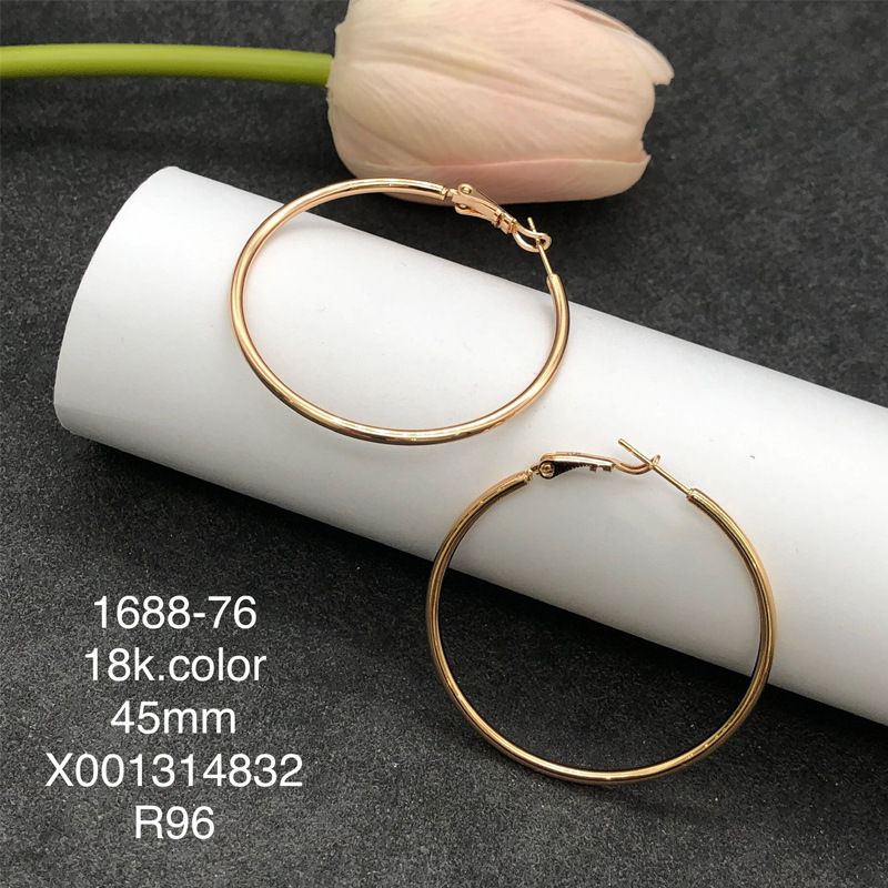Pendientes de Aro con Zirconia de Aleación de Cobre Bañado en Oro de 18K