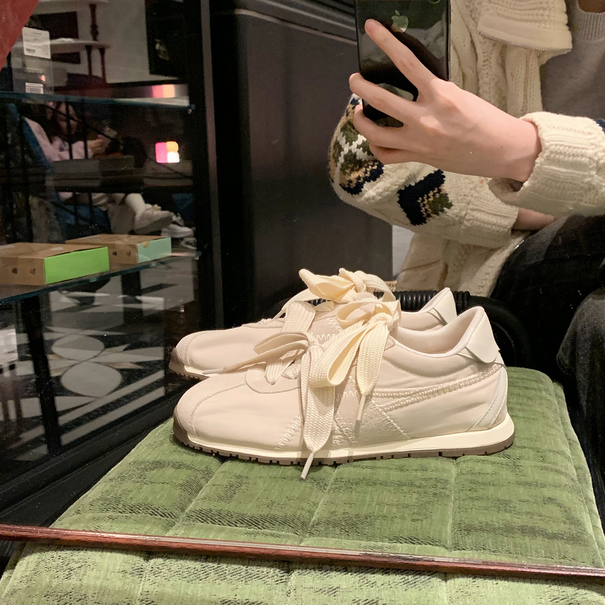 Versión de cuero de vaca de la uva de la misma blogger coreano de moda cabeza redonda de color Miu correa casual Agan De zapatos de entrenamiento para mujeres