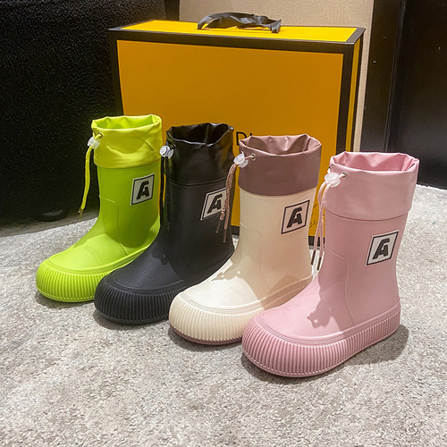 Waterproof Drawstring Rain Boots Women's Stylish Outdoor Mid-Calf Rain Boots New Internet Popular Lightweight Water Shoes Non-Slip Soft Sole Rubber Shoes