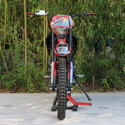 Motosikletlər Four-Stroke Off-Road Motorcycle Trail