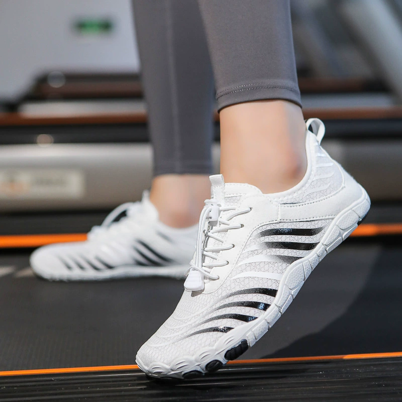 Трансграничная водная обувь Купальная обувь на открытом воздухе пара пляжная обувь ретроспективная обувь босиком быстрая суха обувь для сноркелинга