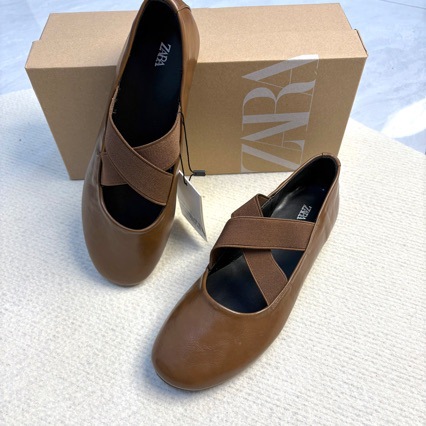 Za In-Stock 2025 New Fashion Shallow Single Shoes Versatile Elastic Ballet Shoes Round Toe Soft Sole Soft Leather Simple and Stylish