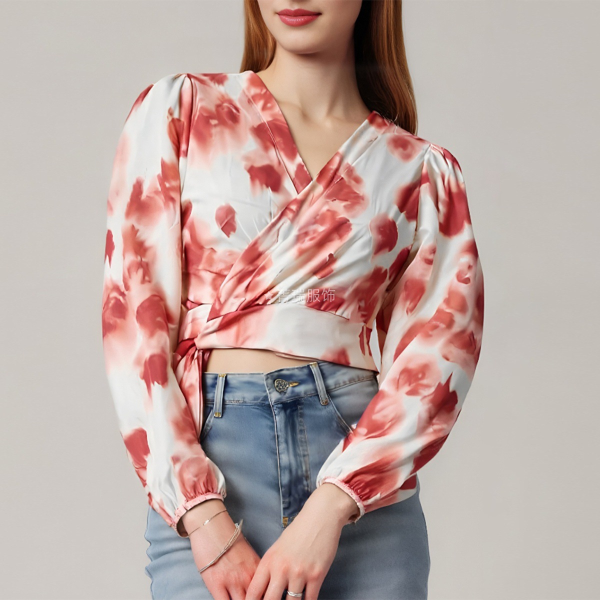 外贸新款批发秋季气质百搭V领碎花长袖t女高腰短上衣修身印花T恤