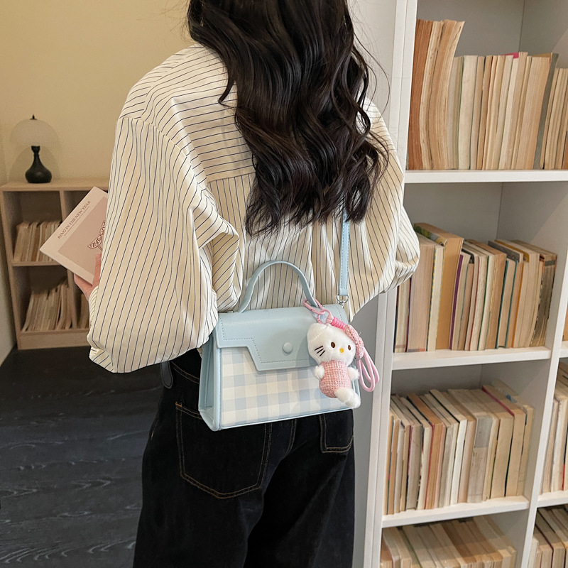 Cute bolso de estilo universitario 2026 nuevo estilo extranjero mujer sensación diaria mochila bolso de almohada de nicho