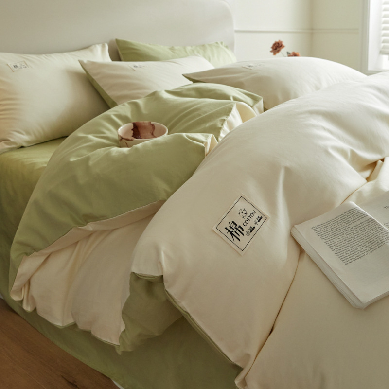 Color sólido simple cama de cuatro piezas de algodón puro algodón grado madre y bebé puede dormir desnudo sábanas de cama Kits al por mayor