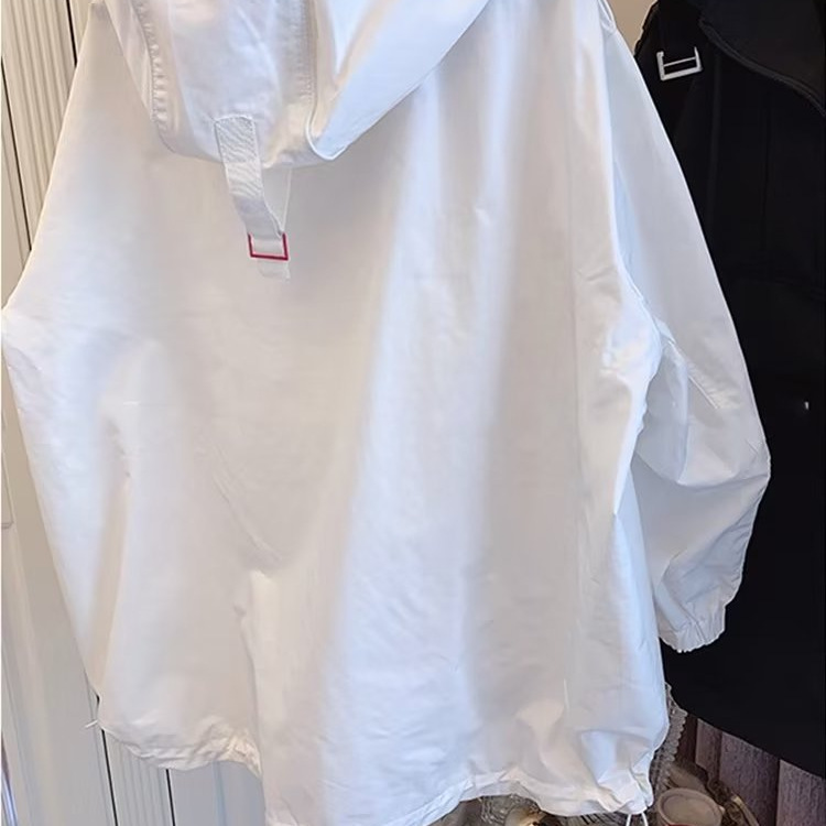 Ropa de protección solar chaqueta de hombre chaqueta de verano ultrafina y transpirable estudiante de moda chaqueta de pareja suelta y hermosa casual