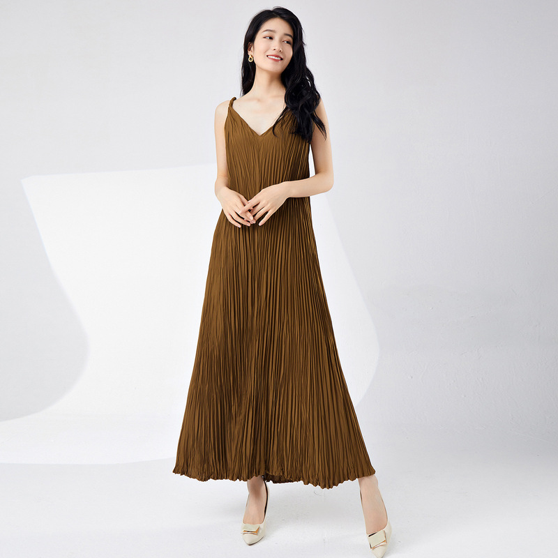 Summer New Minimalist Age-Reducing Pleated Dress Vest French Long Drape Loose Hot-Selling Suspender Skirt