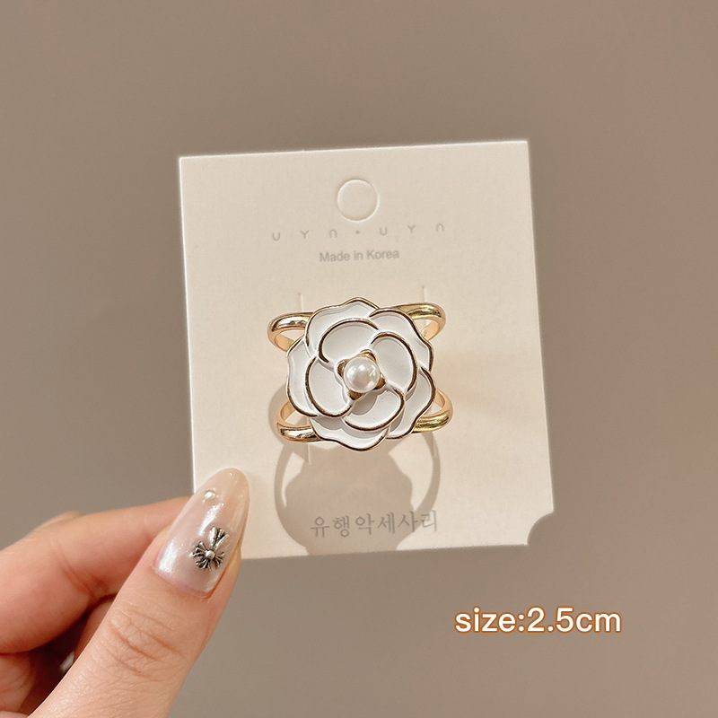 Otoño e invierno lana abrigo bufandas de seda botón camisa de alto nivel flotante bufandas fijas botón simple mujer multifunción botón de nudo