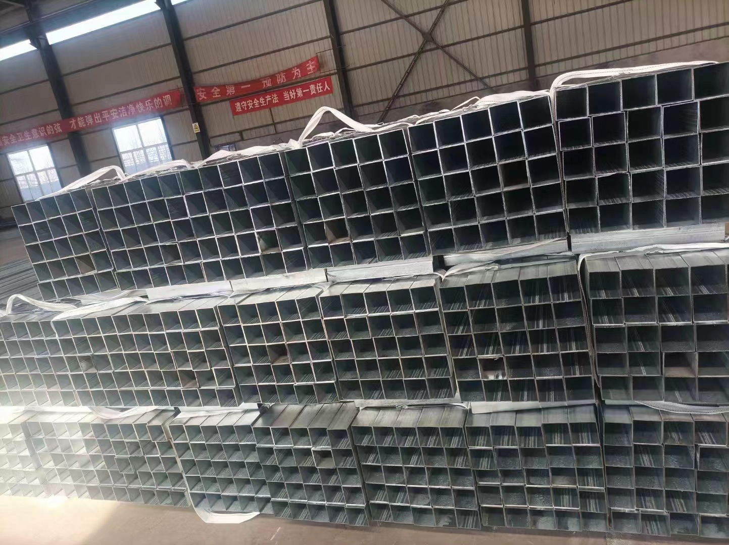 830e0442edebf4e5c26155868298e2