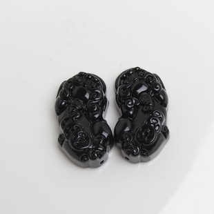 Factory wholesale obsidian brave pendant couple pendant black stone three money brave front and back with holes can be made bracelet