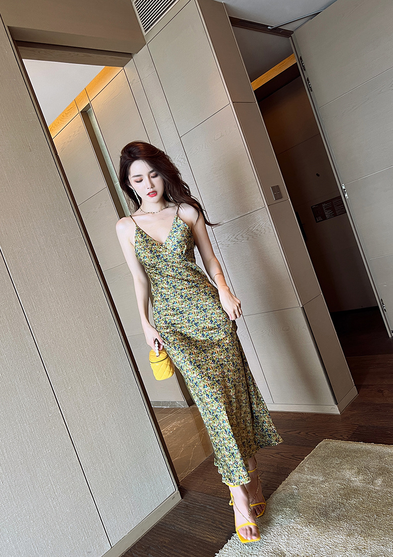 A2569 870K ÁO HAI DÂY NỮ CHOTDNG MÙA HÈ HỌA TIẾT HOA HAI DÂY HỞ VAI THỜI TRANG NỮ G03 SẢN PHẨM MỚI