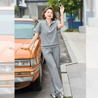 妈妈夏装运动服套装2026新款中老年女装休闲短袖T恤大码上衣