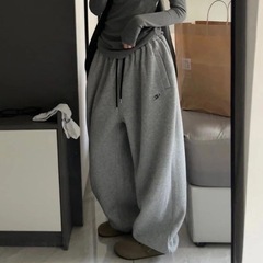 灰色加绒阔腿卫裤休闲裤女秋冬2025新款高腰直筒宽松显瘦运动裤子