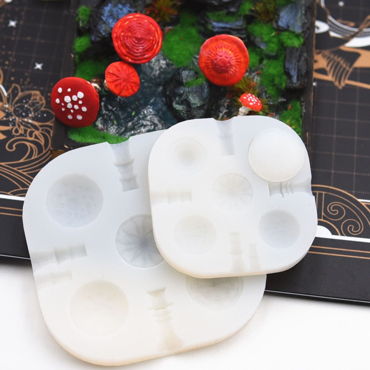 Silicone mold with clove mushrooms