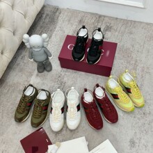 �߶��¿���ĸ�W��͸��ٴ��ϵ�ЬŮ�������pƴɫ�͎����e�\�ӳ�Ь