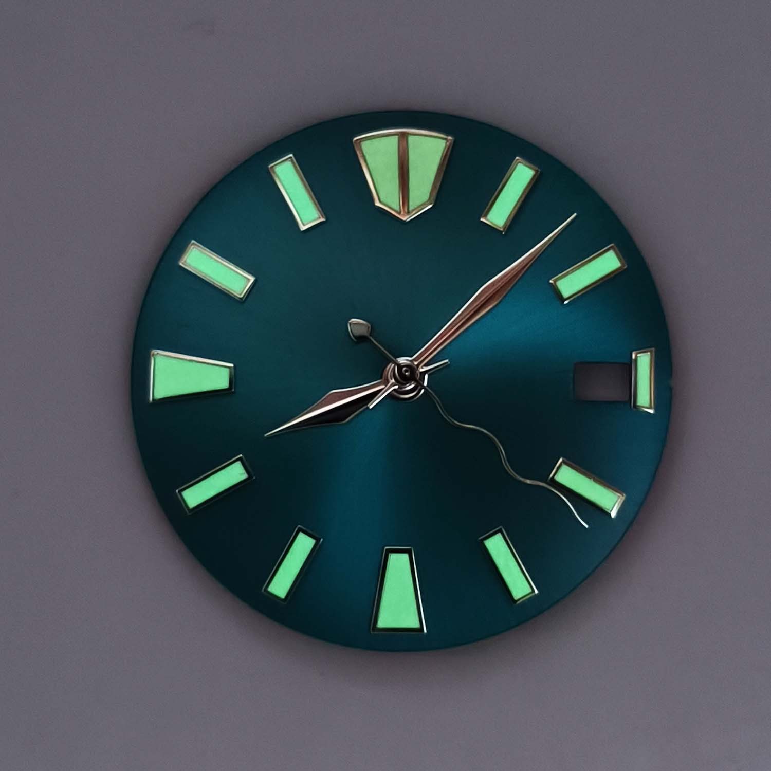 O1CN01qyKdUR1tK0ivFyq21_!!2253