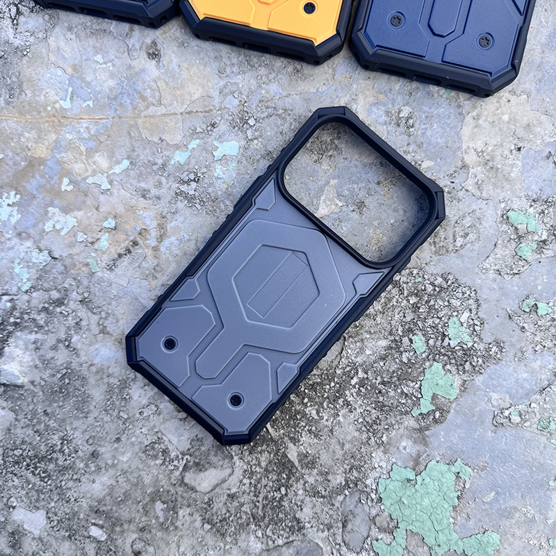 UA新探险适用iPhone17Promax磁吸手机壳苹果手机17保护套带标包装|undefined