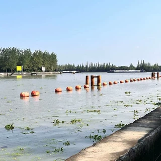 直径60CM 长1米的夹网浮筒 两半体沿岸杂物夹网阻拦浮筒