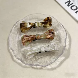 发夹;发圈;插梳