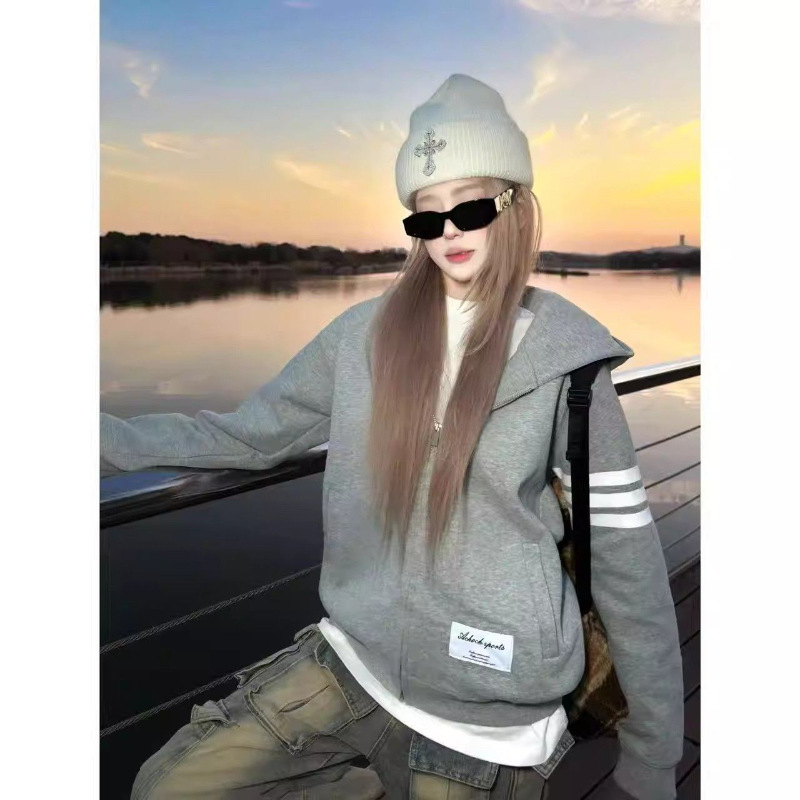 American Retro Trendy Brand Striped Hooded Cardigan Sweatshirt for Women, Spring and Autumn Thin Style, Lazy Style, Loose Fit, Slimming Couple's Jacket American Retro Trendy Brand Striped Hooded Cardigan Sweatshirt for Women, Spring and Autumn Thin Style, Lazy Style, Loose Fit, Slimming Couple's Jacket
