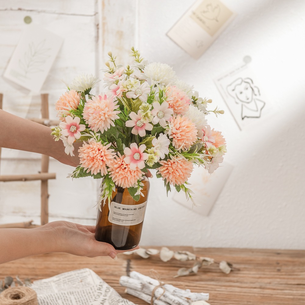 家居裝飾7頭油畫尖球菊INS風仿真花廠家跨境婚慶批發假花MW81003