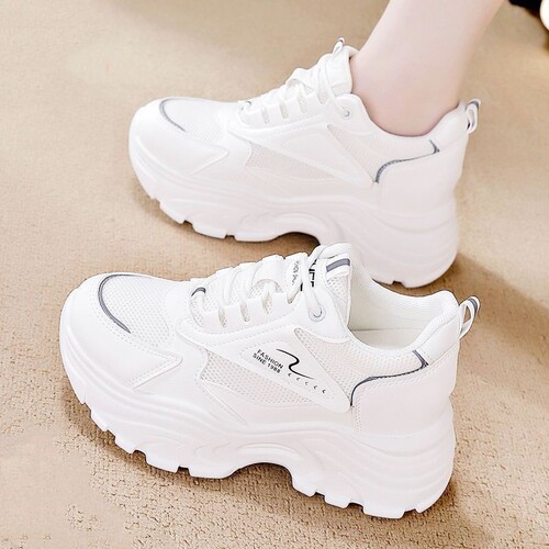 Soft Leather Dad Shoes for Women, Summer Versatile Inner Heel Lift for Petite Women, Mesh Surface Breathable Sports Shoes