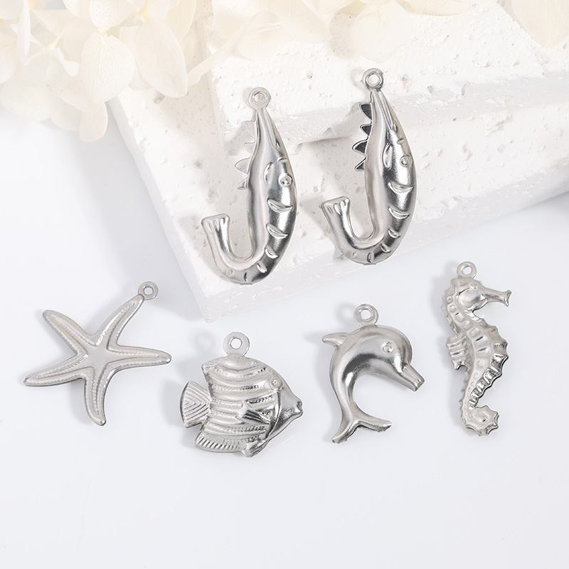 316不锈钢饰品配件批发小香风大象空心吊坠DIY手链项链挂饰材料